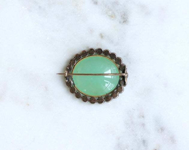 Broche Broche ancienne chrysoprase et diamants en or rose et argent 58 Facettes