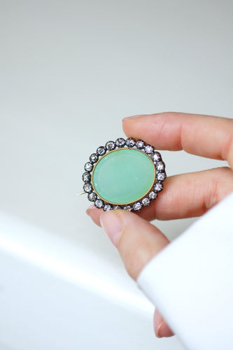 Broche Broche ancienne chrysoprase et diamants en or rose et argent 58 Facettes