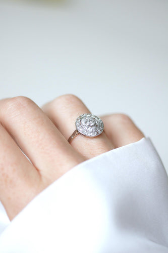 Bague 56 Bague cible Art déco en platine à diamants 1,20 ct 58 Facettes