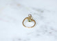 Bague 51 Bague nœud Duchesse Belle Époque en or jaune et platine, émeraude et diamants 58 Facettes