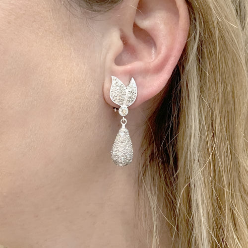 Boucles d'oreilles Boucles d'oreilles or blanc et diamants. 58 Facettes 35452