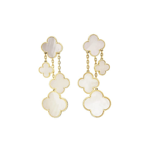 Boucles d'oreilles Boucles d'oreilles Van Cleef & Arpels, "Magic Alhambra", or jaune et nacre. 58 Facettes 35554