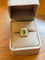 Bague 56 Bague entourage en or jaune 18 carats avec péridot et diamants 58 Facettes peridot