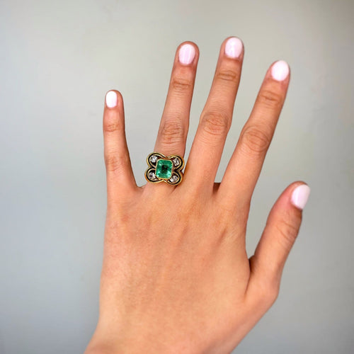 Bague 50 Bague en or jaune et platine avec émeraude et diamants 58 Facettes 260051R