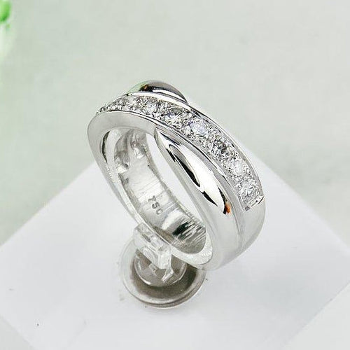 Bague 55.5 Bague en or blanc 750 avec 9 diamants taille brillant 58 Facettes 2126