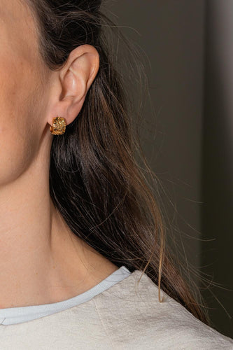 Boucles d'oreilles Poiray Boucles d'oreilles  Demi-créoles  Or jaune 58 Facettes 5426944RV