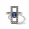 Bague 55 Bague rectangulaire en or blanc avec saphir et diamants 58 Facettes 1-0001052/2