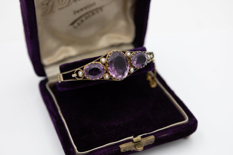 Bracelet Bracelet ancien rigide en or avec améthystes et perles naturelles 58 Facettes 11787