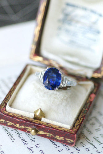 Bague 56 Bague en or blanc 18 ct saphir de Ceylan 3,50 ct et diamants 58 Facettes