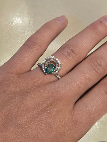 Bague 54 Bague en or blanc 18 k émeraude taille poire et diamants 58 Facettes Bague 0005