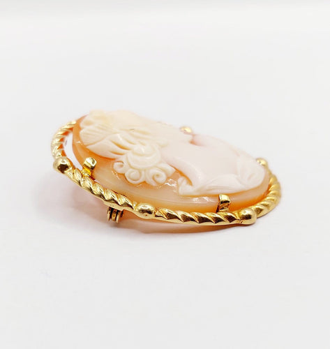 Broche Broche camée sur coquille en or jaune 18k, jeune fille (circa 1930) 58 Facettes A06989
