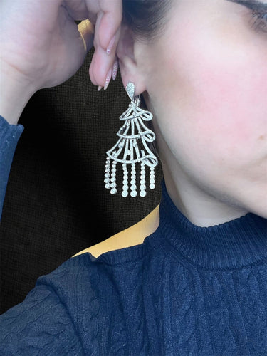 Boucles d'oreilles Orecchini “Albero di Luci” - Boucles d’oreilles en or blanc et diamants 58 Facettes orecchini albero di luci