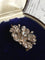 Broche Broche fleur ancienne en or rose 18K, argent et diamants 58 Facettes 256