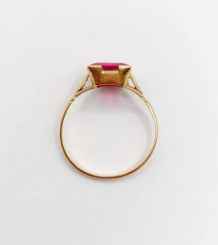 Bague 56.5 Bague Art déco en or 18k avec rubis synthétique 58 Facettes A07006