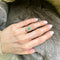 Bague 52 Bague marguerite festonnée en or jaune, émeraude et diamants 58 Facettes LMB-326