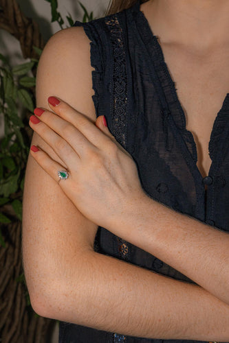 Bague 49 Bague Poire Or blanc Emeraude, Diamants 58 Facettes 5281132CN