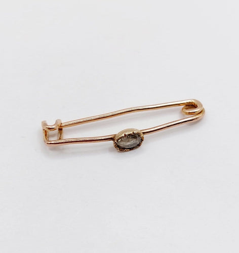 Broche Broche épingle à nourrice antique en or rose 18k et diamant taille rose 58 Facettes A07015