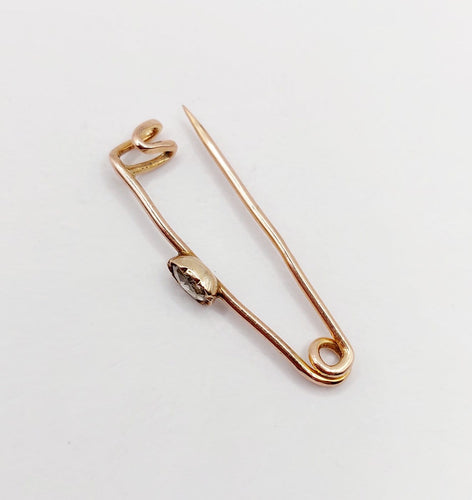 Broche Broche épingle à nourrice antique en or rose 18k et diamant taille rose 58 Facettes A07015