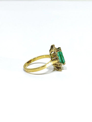 Bague 54.5 Bague en or jaune 18 carats avec émeraude et diamants 58 Facettes 1746698