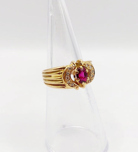 Bague rétro en or 18k avec rubis synthétique et diamants 58 Facettes A01910