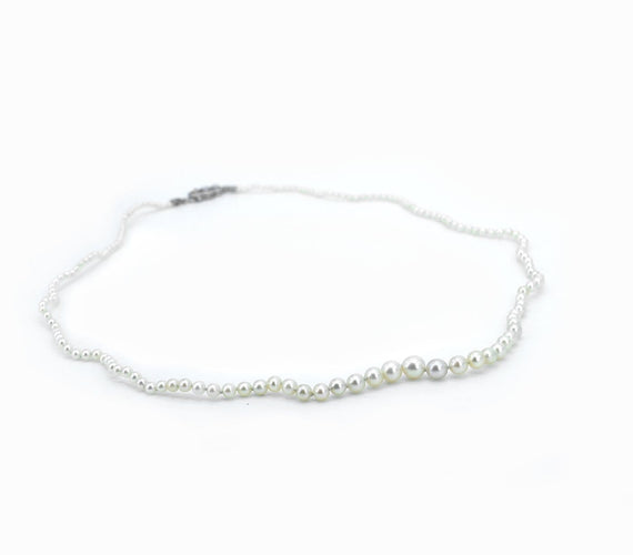 Collier Collier - 161 perles fines avec fermoir en or blanc 18 carats 58 Facettes Juvet