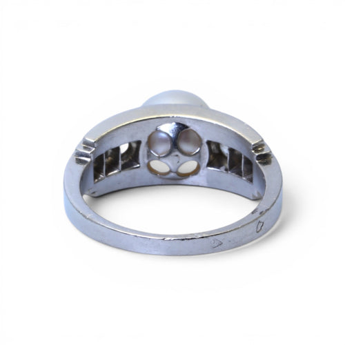 Bague 57 Bague Art déco en platine ornée d’une perle naturelle et diamants 58 Facettes