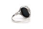 Bague 52 Bague années 60 en or blanc 18 carats sertie d’un camée 58 Facettes B857
