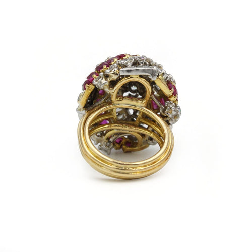 Bague 46 Bague dôme en or jaune 750‰ et platine 950‰, rubis et diamants 58 Facettes 260026SP