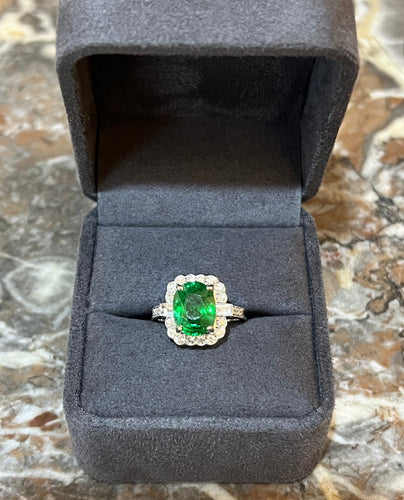 Bague 53.5 Bague pompadour en or gris 18 carats avec tsavorite et diamants 58 Facettes B376