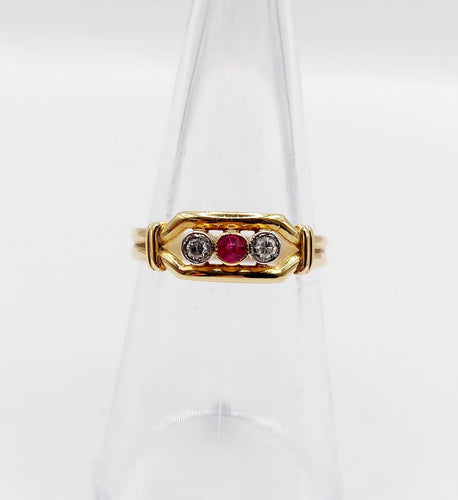 Bague 52.5 Art déco - Bague jarretière en or 18k avec rubis synthétique et diamants 58 Facettes A07035