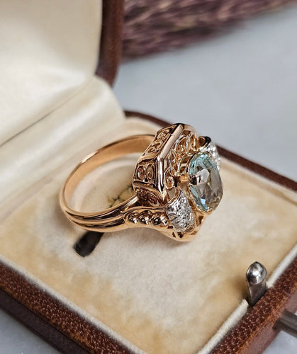 Bague 52 Bague cocktail vintage en or rose 18 carats, aigue-marine et diamants 58 Facettes 640
