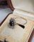 Bague 53 Bague marguerite vintage en or blanc 18 carats saphir et diamants 58 Facettes 714