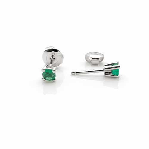 Boucles d'oreilles Boucles d'oreilles puces en or blanc 18 carats et émeraudes 58 Facettes Boucles d'oreilles en or blanc et émeraude