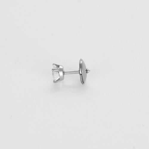 Paire de Boutons d'Oreilles en or gris et diamants 0.50 carat environ chacun 58 Facettes 260179
