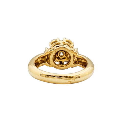 Bague 51 Bague « Fleur », or jaune et diamants. 58 Facettes 35562