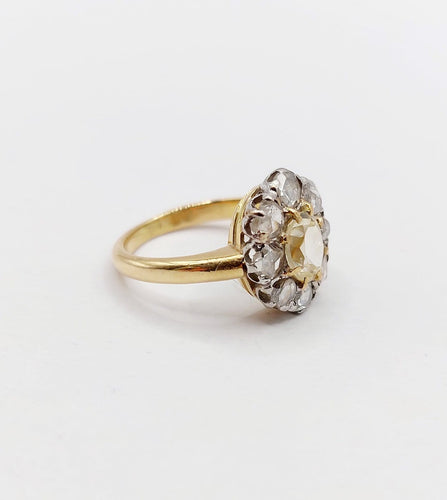 Bague 43 Bague marguerite antique en or 18k et platine, topaze et diamants 58 Facettes A06590