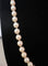 Collier Collier en chute Akoya 53,5 cm en or gris et diamants 58 Facettes 938