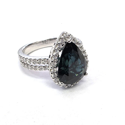 Bague 54 Bague en or blanc avec saphir poire et diamants 58 Facettes 274/26 A