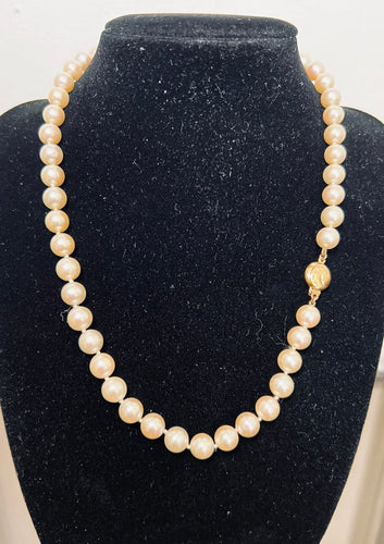 Collier Collier choker - 51 perles de culture Akoya, fermoir en or jaune 18k 58 Facettes 940