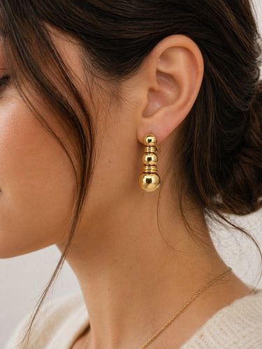 Boucles d'oreilles Boucheron - Boucles d’oreilles vintage en or jaune 18 carats 58 Facettes Bo