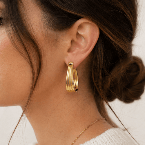 Boucles d'oreilles Boucheron - Boucles d’oreilles vintage en or jaune 18 carats 58 Facettes Bou