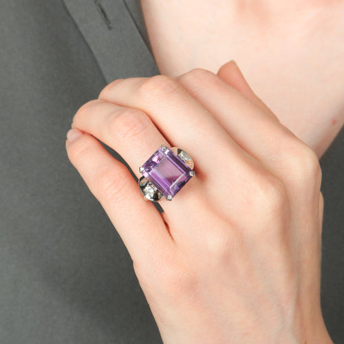 Bague 50 Victoire - Bague en or blanc avec améthyste et diamants 58 Facettes BO/220027