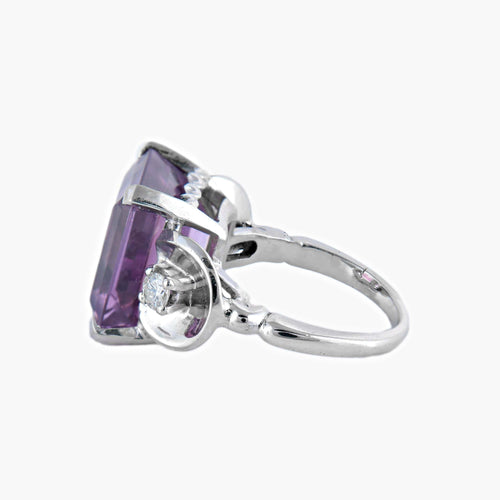 Bague 50 Victoire - Bague en or blanc avec améthyste et diamants 58 Facettes BO/220027
