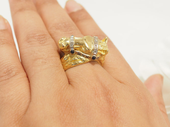 Bague 63 Bague tête de cheval en or jaune 18 carats, diamants et saphirs 58 Facettes 33731