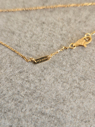 Collier Van Cleef & Arpels Sweet Alhambra - Collier en or jaune et nacre blanche 58 Facettes Jnci02