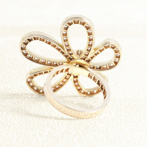 Bague 52 Van Cleef & Arpels Flowerlace - Bague en or rose et diamants 58 Facettes OC-61E00528