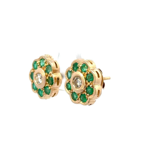 Boucles d'oreilles Boucles d'oreilles fleur en or jaune 18k avec diamants et émeraudes 58 Facettes 50450