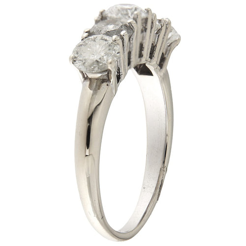 Bague 56 Bague alliance vintage - Or blanc 18 ct et cinq diamants 2,10 ct 58 Facettes G3921