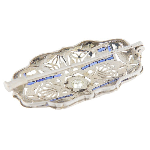 Broche Spilla vintage ajourée en or blanc 18 kt et diamants 58 Facettes G3916
