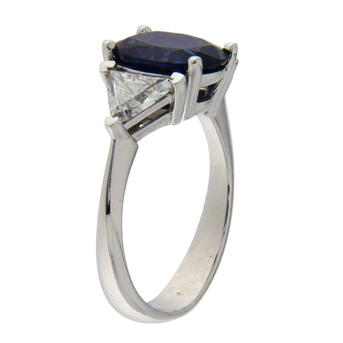 Bague 54 Bague - Or blanc 18 kt avec saphir 3,40 ct et diamants trilliant 58 Facettes G3684
